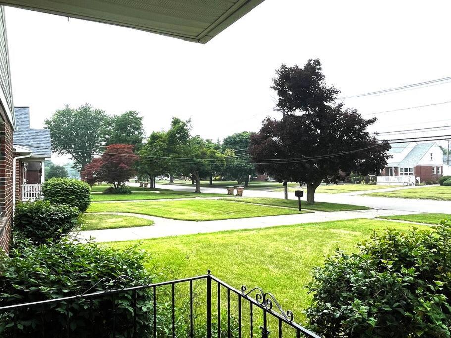 Entire Home In Buffalo - 6 Guests 3 Bedroom 1 Bath - Convenient Location - 25Min To Niagara Falls Luaran gambar
